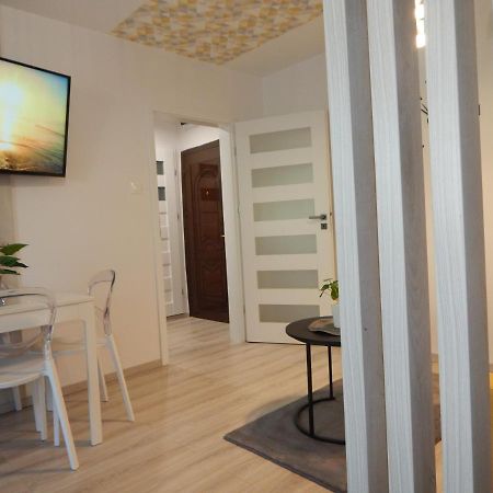 Pisztácia 2020 Apartman Kazincbarcika Esterno foto