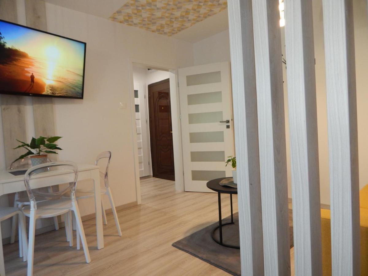 Pisztácia 2020 Apartman Kazincbarcika Esterno foto