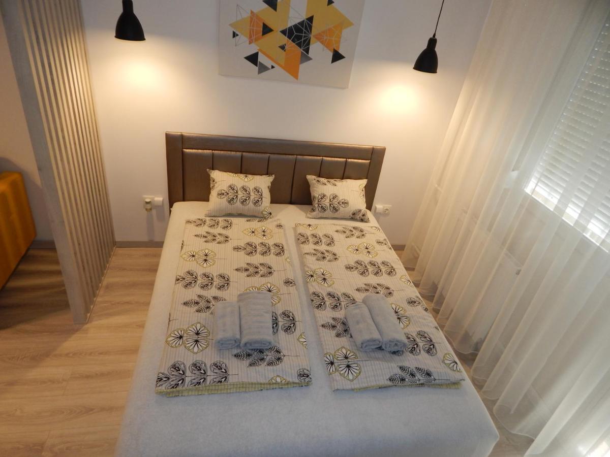 Pisztácia 2020 Apartman Kazincbarcika Esterno foto