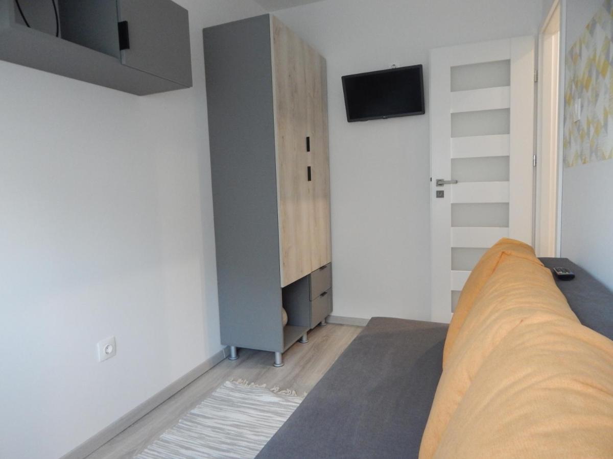Pisztácia 2020 Apartman Kazincbarcika Esterno foto